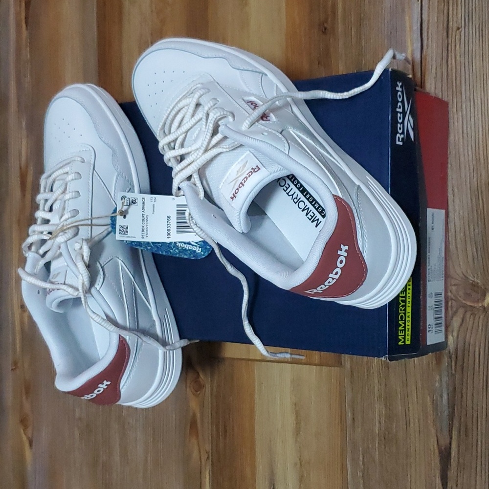 Reebok Court Advance Tennis sneakers Women's size 10